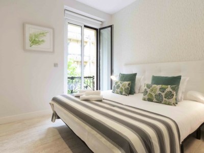 Apartment Wals | The Rentals Collection - Features photo 21