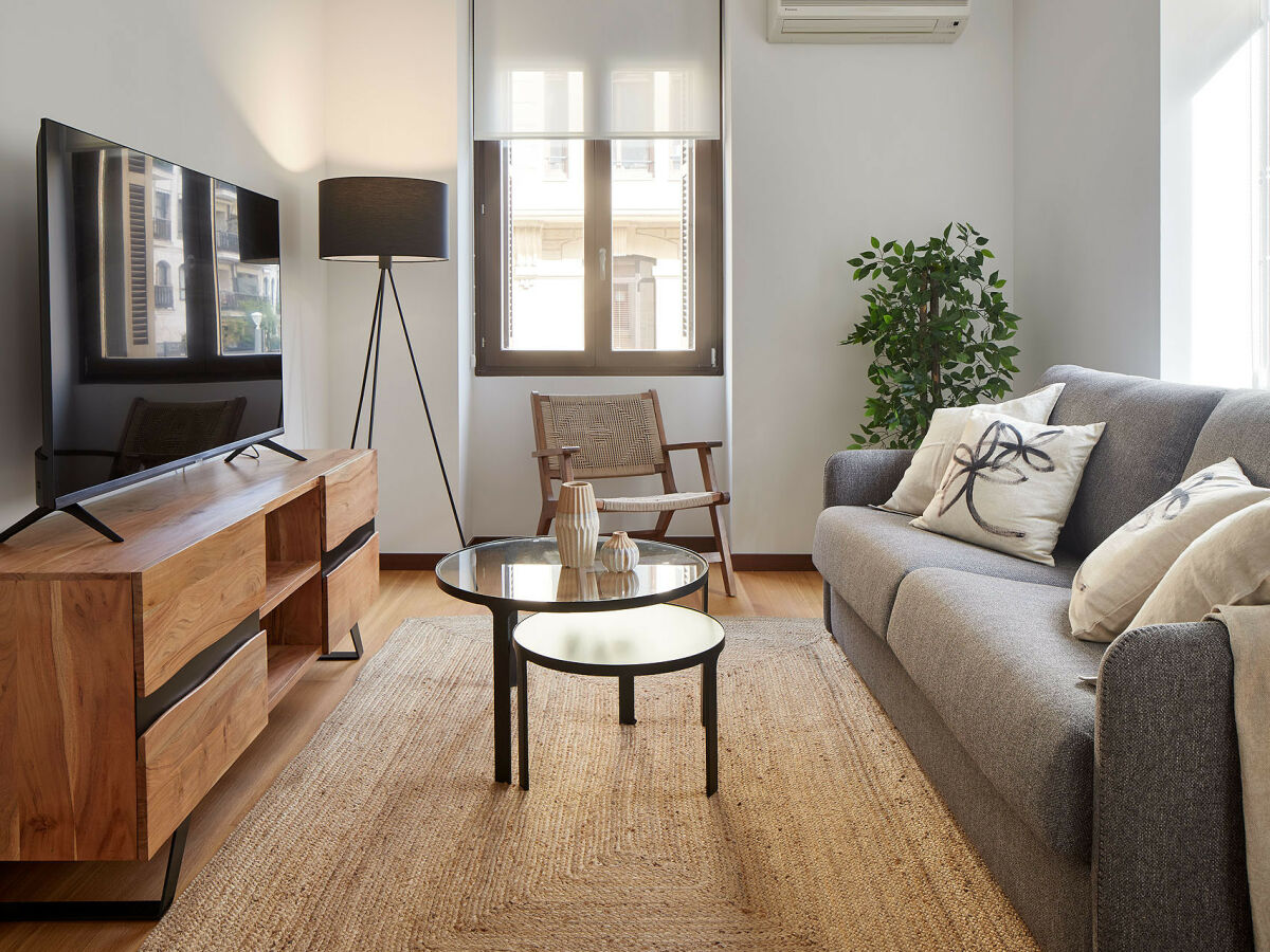 Apartment Eiffel | The Rentals Collection