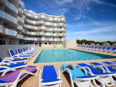 Holiday park Seaside Escape with Pool - Outdoor photo 6