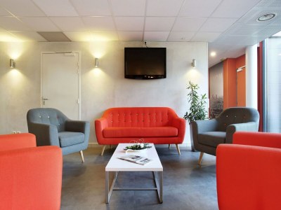 Holiday park Apartment in Lyon near Bioparc - Features photo 19