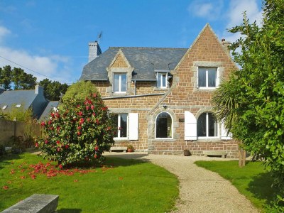 Holiday house Steinhaus Pleumeur-Bodou bei Rosa Stränden in Île-Grande - Holiday house