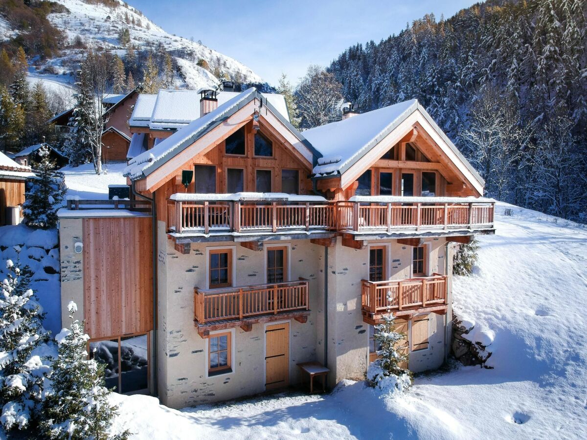 Chalet Chalet in Valloire near Ski Slopes - Outdoor photo 2