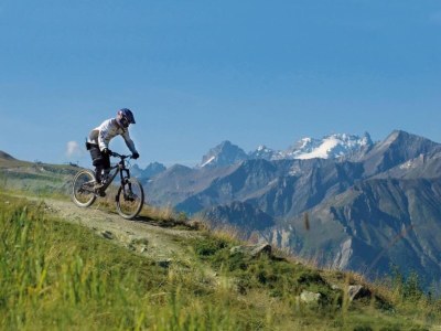 Chalet Chalet in Valloire near Ski Slopes - Environment photo 36