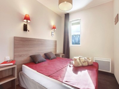 Holiday park Chalet in Praroustan with Mountain Views - Features photo 20