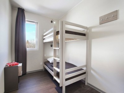 Holiday park Chalet in Praroustan mit Bergblick - Features photo 8