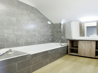 Holiday park Apartment in French Alps with Heated Pool - Features photo 11