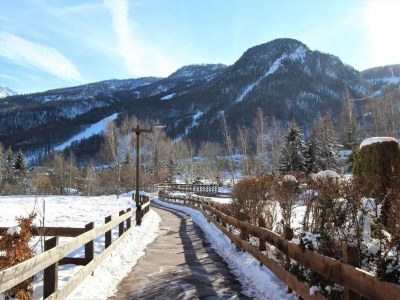 Holiday park Apartment in French Alps with Heated Pool - Environment photo 27