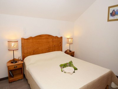 Holiday park Chalet am Hang in Vars - Features photo 7