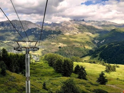 Holiday park Chalet am Hang in Vars - Environment photo 16