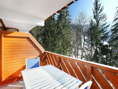 Holiday park Cosy Ski Apartment w/ Pool - Outdoor photo 2