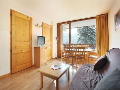 Holiday park Cosy Ski Apartment w/ Pool - Features photo 8