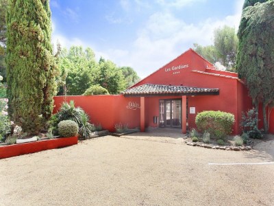 Holiday park Resort in Arles mit Pools nahe Camargue - Features photo 6