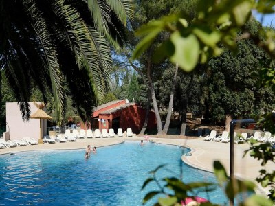 Holiday park Resort in Arles near Camargue Flamingos - Outdoor photo 8