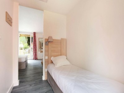 Holiday park Resort in Arles near Camargue Flamingos - Features photo 13