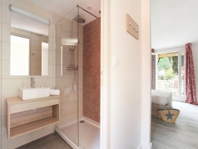 Holiday park Resort in Arles near Camargue Flamingos - Features photo 16