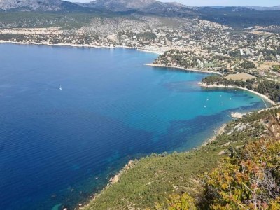 Holiday park Chalet in Provence with Shady Pine Retreat - Environment photo 33