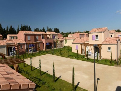 Holiday park Gemütliches Landhaus in Les Alpilles - Outdoor photo 35