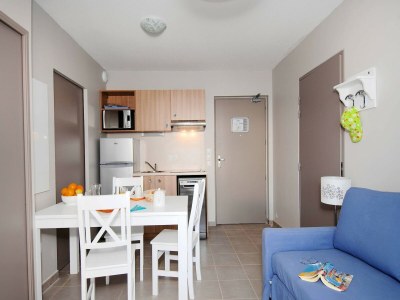 Holiday park Wohnung in Frankreich mit Pool und Kiefern - Features photo 10