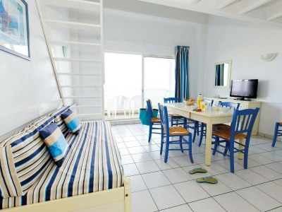 Holiday park Wohnung mit Blick auf das Meer oder den Pool - Features photo 6