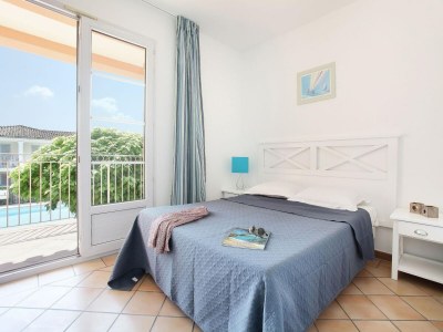 Holiday park Apartment in France with Pool & Quiet Setting - Features photo 11