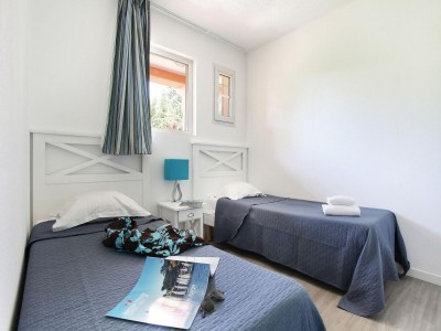 Holiday park Apartment in France with Pool & Quiet Setting - Features photo 14