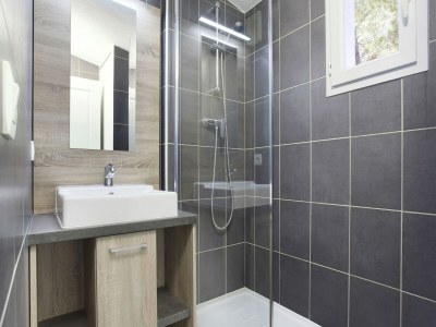 Holiday park Spacious Apt Near the Beach - Features photo 10