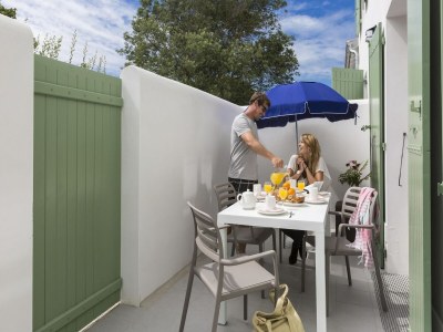 Holiday park Stilvolles Apartment am Strand - Outdoor photo 3