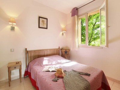 Holiday park Wohnung in Bonnieux bei Lavendelfeldern - Features photo 11