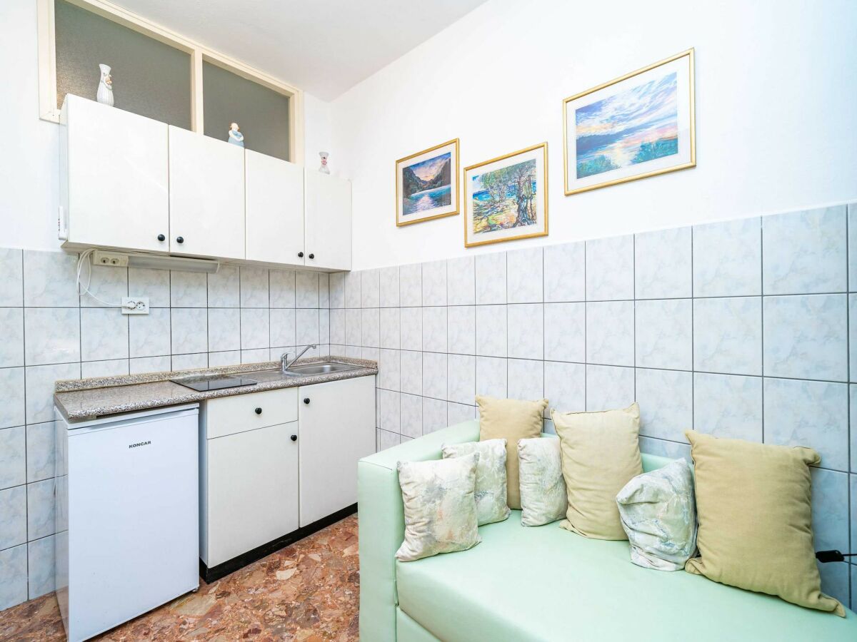 Apartment Apartments Nikolina (LU) - One-Bedroom Apartment with terrace