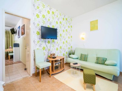 Apartment Apartments Nikolina (LU) - One-Bedroom Apartment with terrace - Features photo 8
