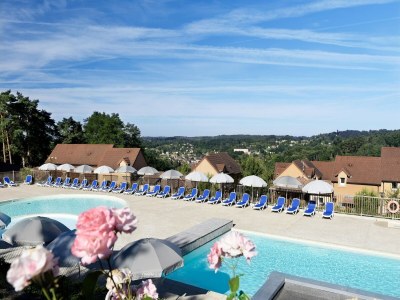 Holiday park Holiday Home in Sarlat near Grottes de Lascaux - Outdoor photo 36