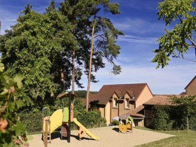 Holiday park Holiday Home in Sarlat near Grottes de Lascaux - Outdoor photo 38