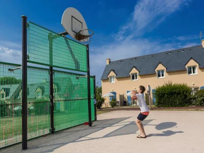 Holiday park Brittany Beach Escape | Garden - Outdoor photo 35