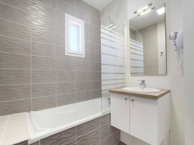 Holiday park Schöne Wohnung in der Nähe von Aigues-Mortes - Features photo 11