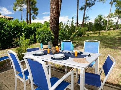 Holiday park Villa in France with Golf Course & Pool - Outdoor photo 4