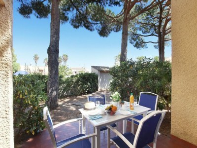 Holiday park Apartment in Saint-Loup amid Pine Trees - Outdoor photo 5