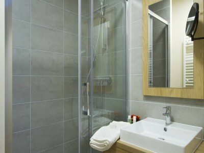 Holiday park Wohnung in L'Éclose mit Bergblick - Features photo 10