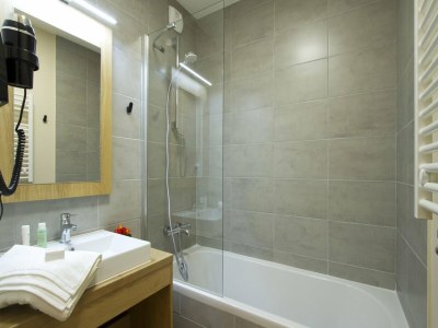 Holiday park Wohnung in L'Éclose mit Bergblick - Features photo 12