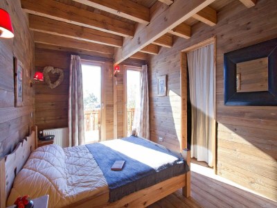 Chalet Chalet in Alpe d'Huez with Sauna & Hot Tub - Features photo 10