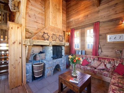 Chalet Chalet in Alpe d'Huez with Sauna & Hot Tub - Features photo 12