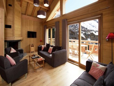 Chalet Chalet in Les 2 Alpes near Ski Piste - Features photo 12