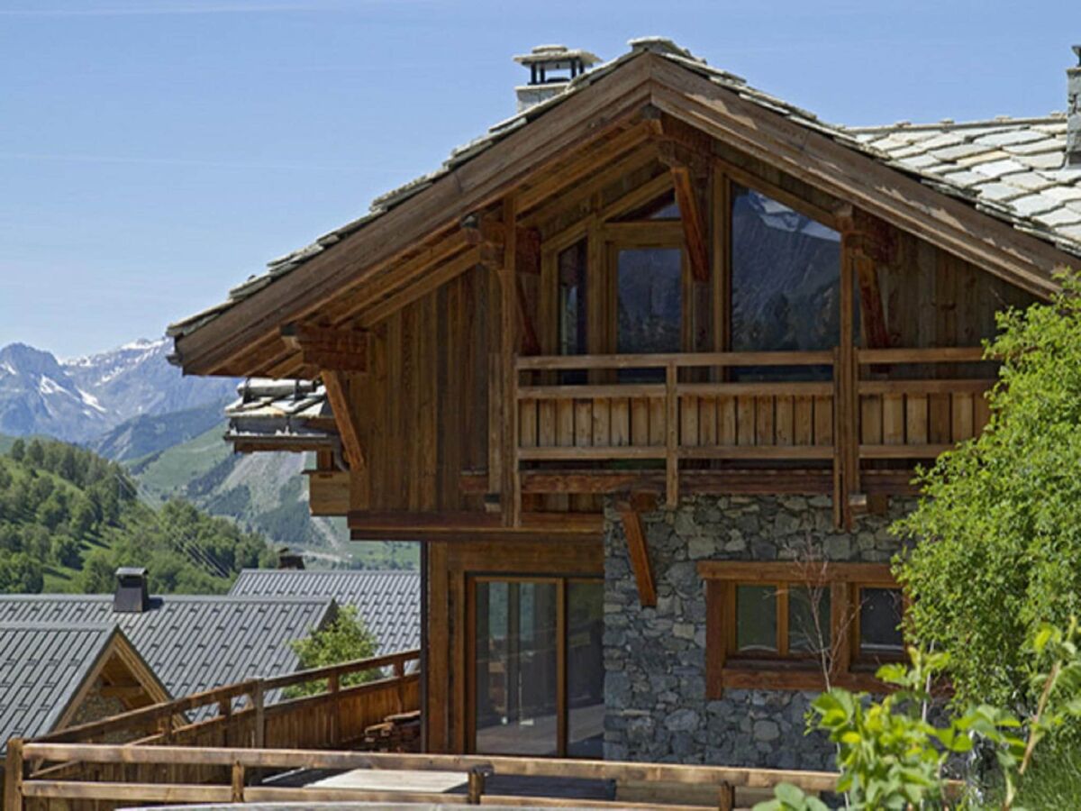 Chalet Chalet in Les Deux Alpes with Heated Pool - Outdoor photo 3