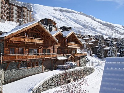 Chalet Chalet in Les Deux Alpes with Heated Pool - Outdoor photo 5