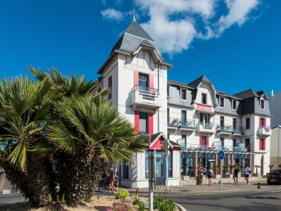 Holiday park Apartment in Côte d’Amour by La Baule Bay - Outdoor photo 7