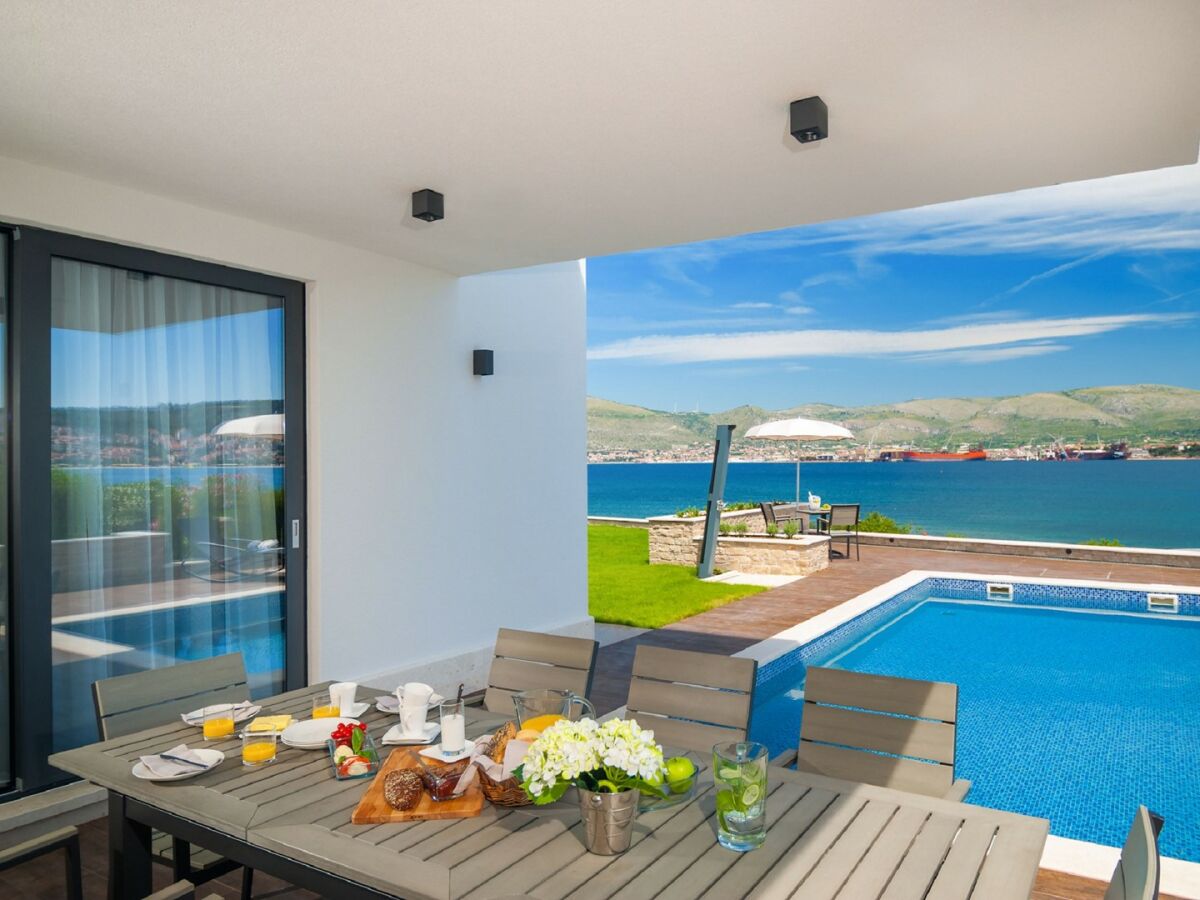 Villa Stunning Villa More on the Island of Čiovo - Outdoor photo 5