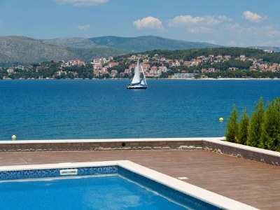 Villa Stunning Villa More on the Island of Čiovo - Outdoor photo 4