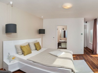 Villa Stunning Villa More on the Island of Čiovo - Features photo 25