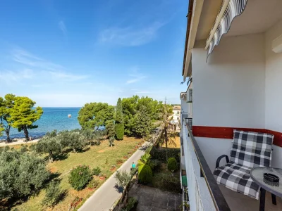 Apartment Apartment Ivana with Sea View - Pet Friendly in Fažana - Apartment