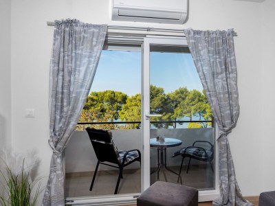 Apartment Apartment Ivana with Sea View - Pet Friendly - Features photo 9