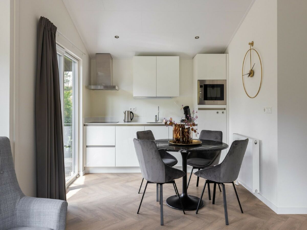 Holiday park Lodge in den Niederlanden mit Terrasse - Features photo 4